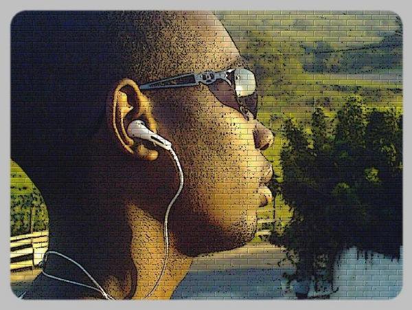 http://i1.sndcdn.com/artworks-000008399281-ac5h1u-original.jpg?16c02ae