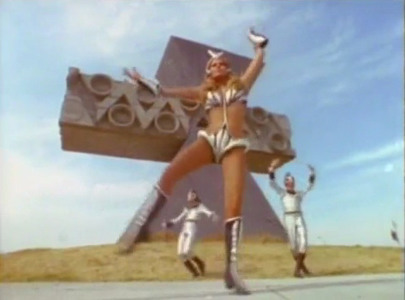 Space Dance Girl (TLR Edit)