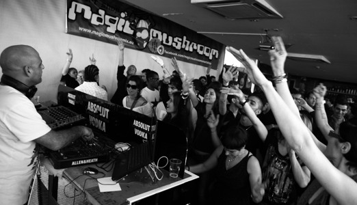 MAGILLIAN djset @ UnstoppableInternacionlal#3  Dance Tv,Magicmushroom @ Op Art Lisbon 21.04.2012