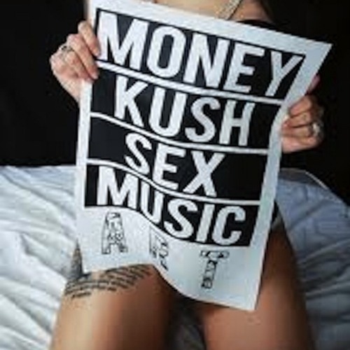 Alahji Ver$ace- Flat Out by Alahji_Versace