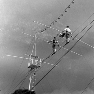 artworks-000060798512-8vc0ii-crop.jpg?3eddc42