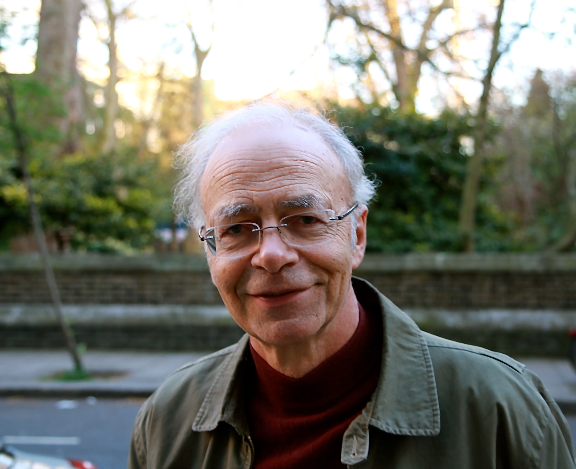 Peter Singer - Animals And Ethics