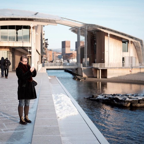 Episode 6 - Vår aller nærmeste storby - og den aller beste? Episode 6 - Vår aller nærmeste storby - og den aller beste?