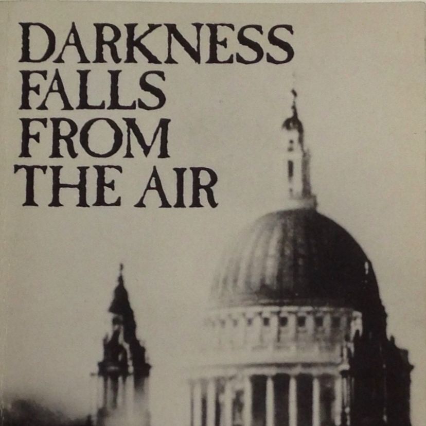 Darkness Falls From The Air - Nigel Balchin