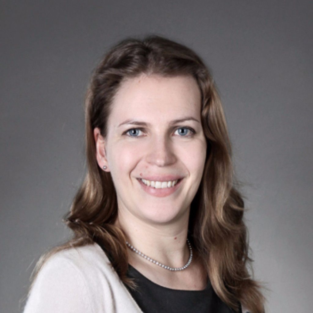 5. Dr. Annette Leonhard - MacDonald (Germany)