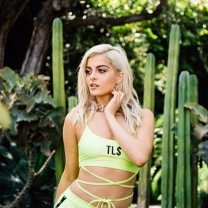 Bebe Rexha - Like a Champion (Demo for Selena Gomez) להורדה