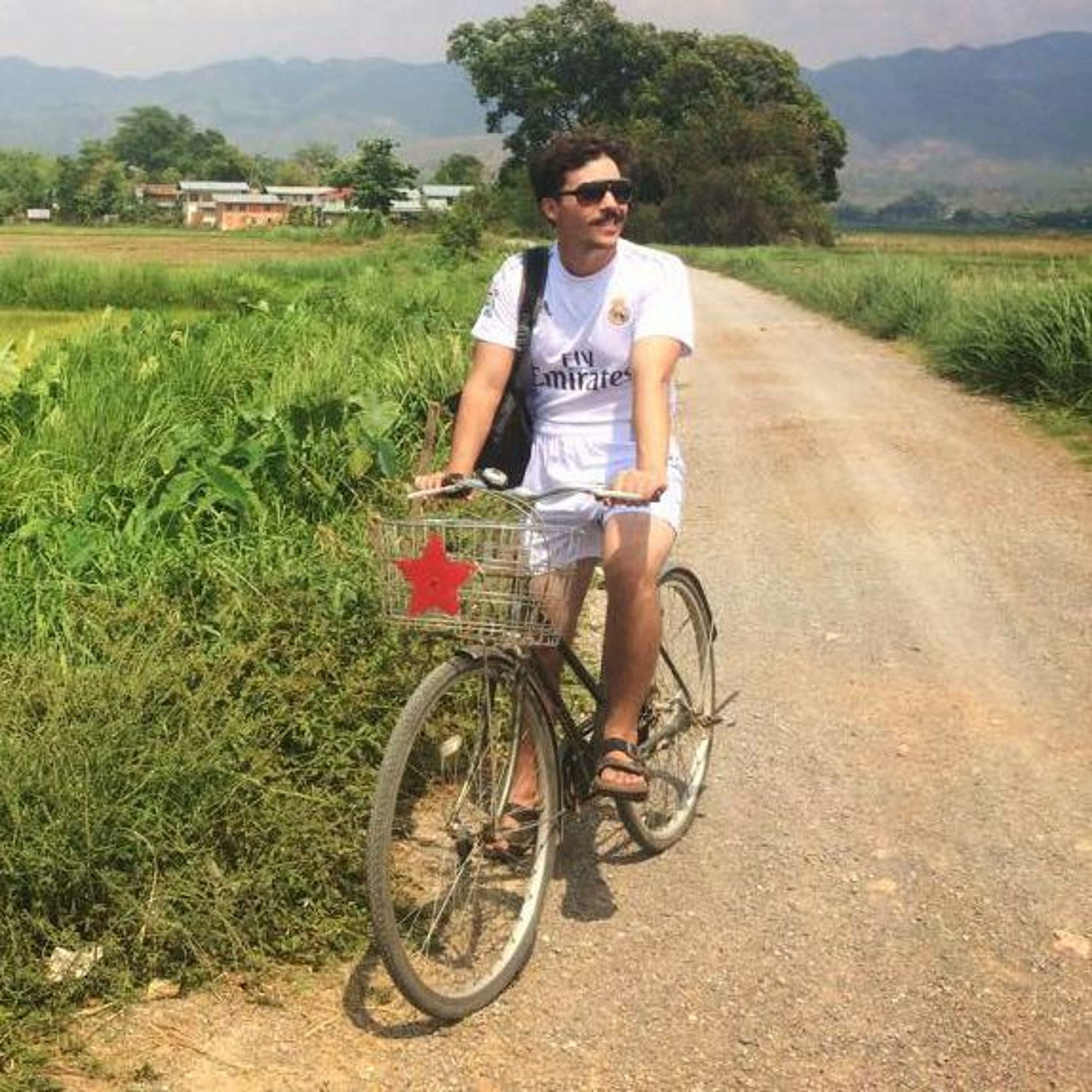 Travel Fellowship w/ Joe DeMaria