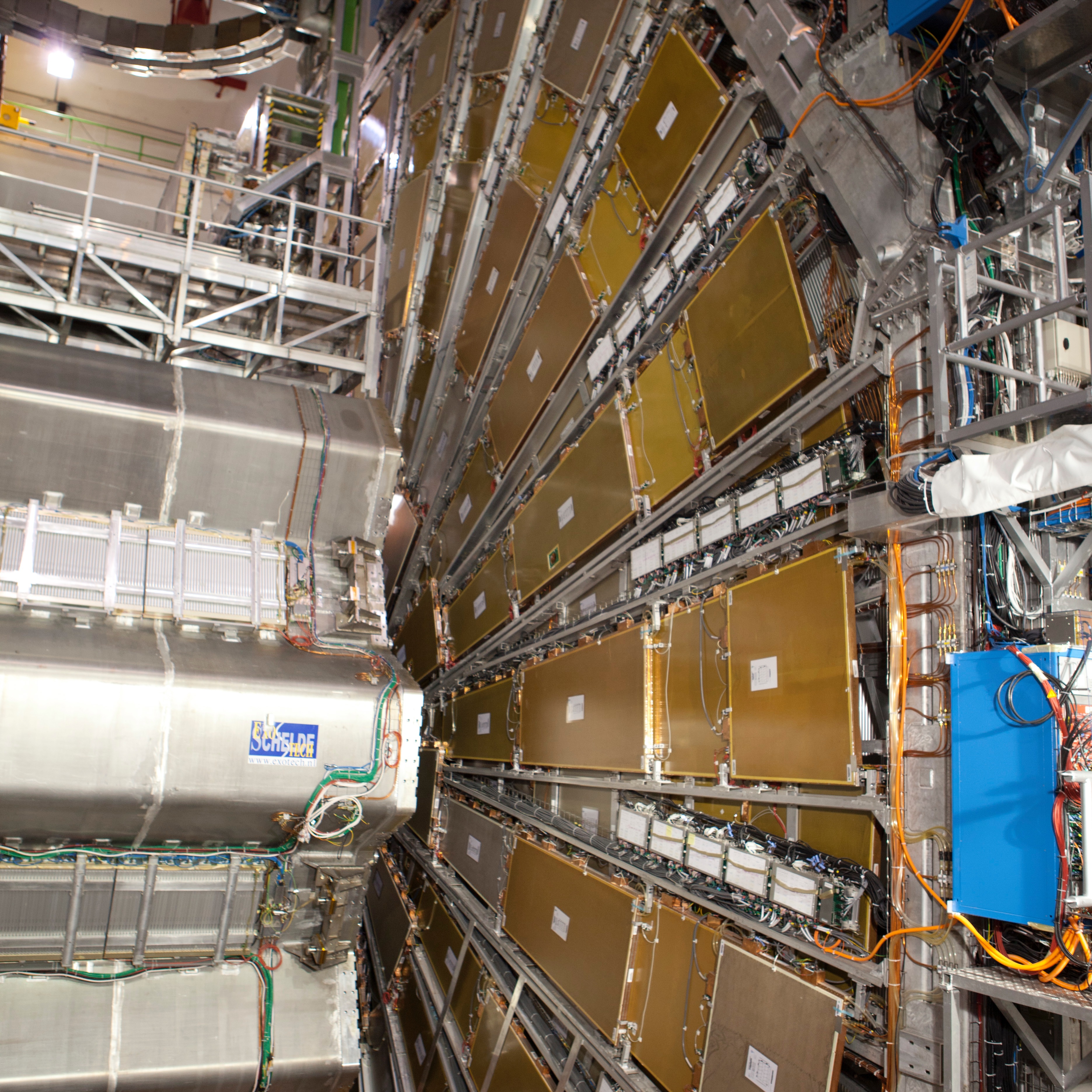 CERN crosses the beams