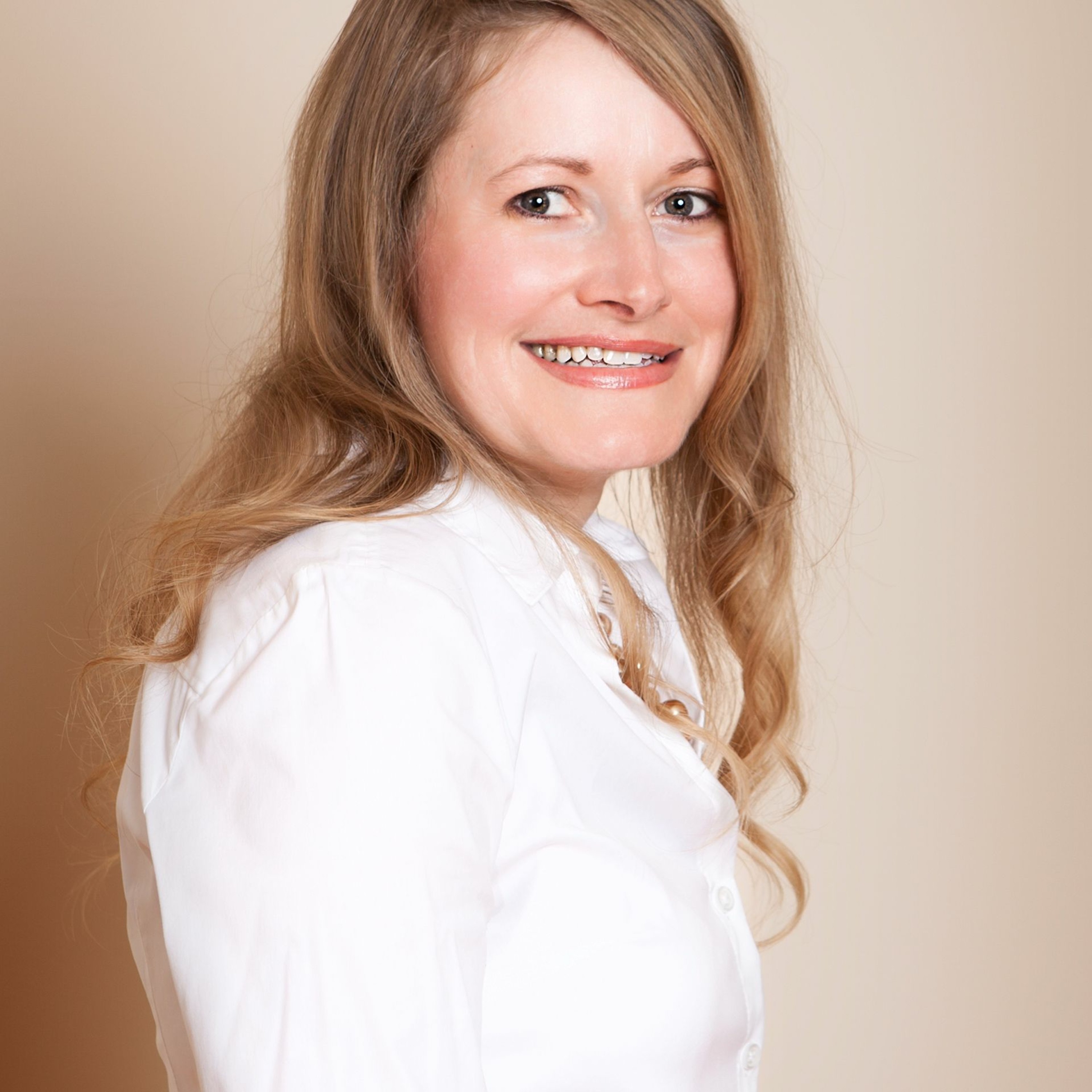 Episode 4 - INTERVIEW: Marion Chamberlin from Chamberlin Leadership