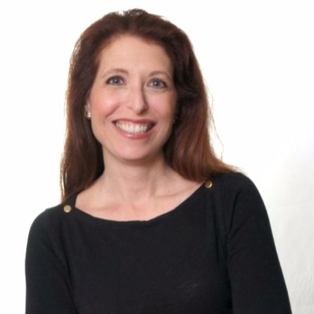 IWCF41 - Facebook Shifts Its Mission To Empowering Communities feat. Vanessa Dimauro
