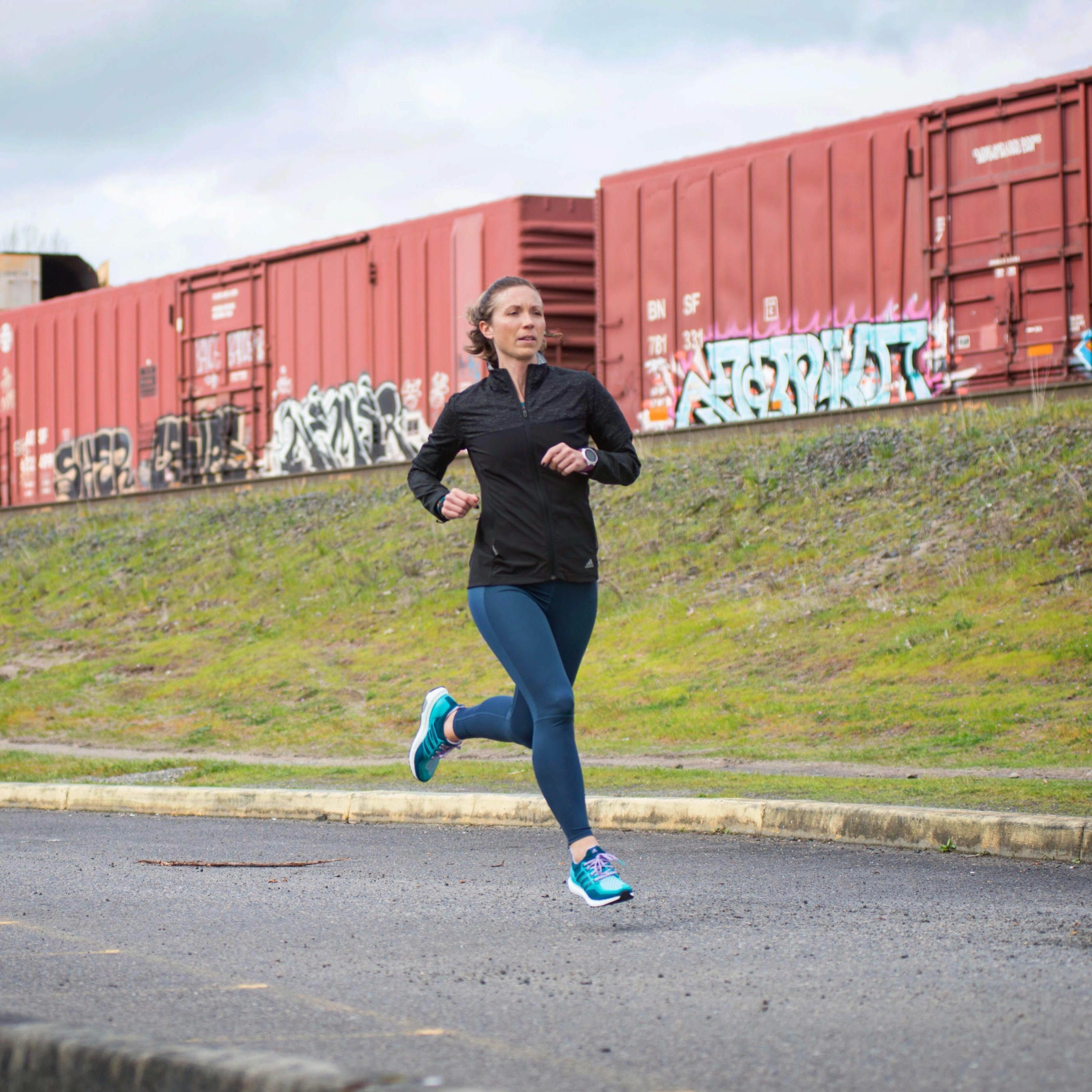 Preview 202 // Jessie Zapo Girls Run NYC