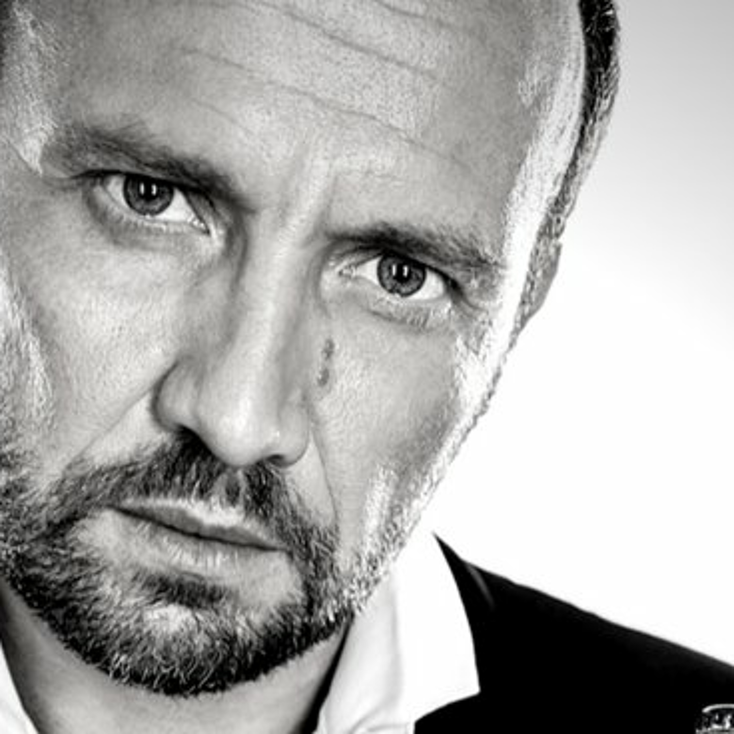 027: Mauro Porcini: Design with love and passion