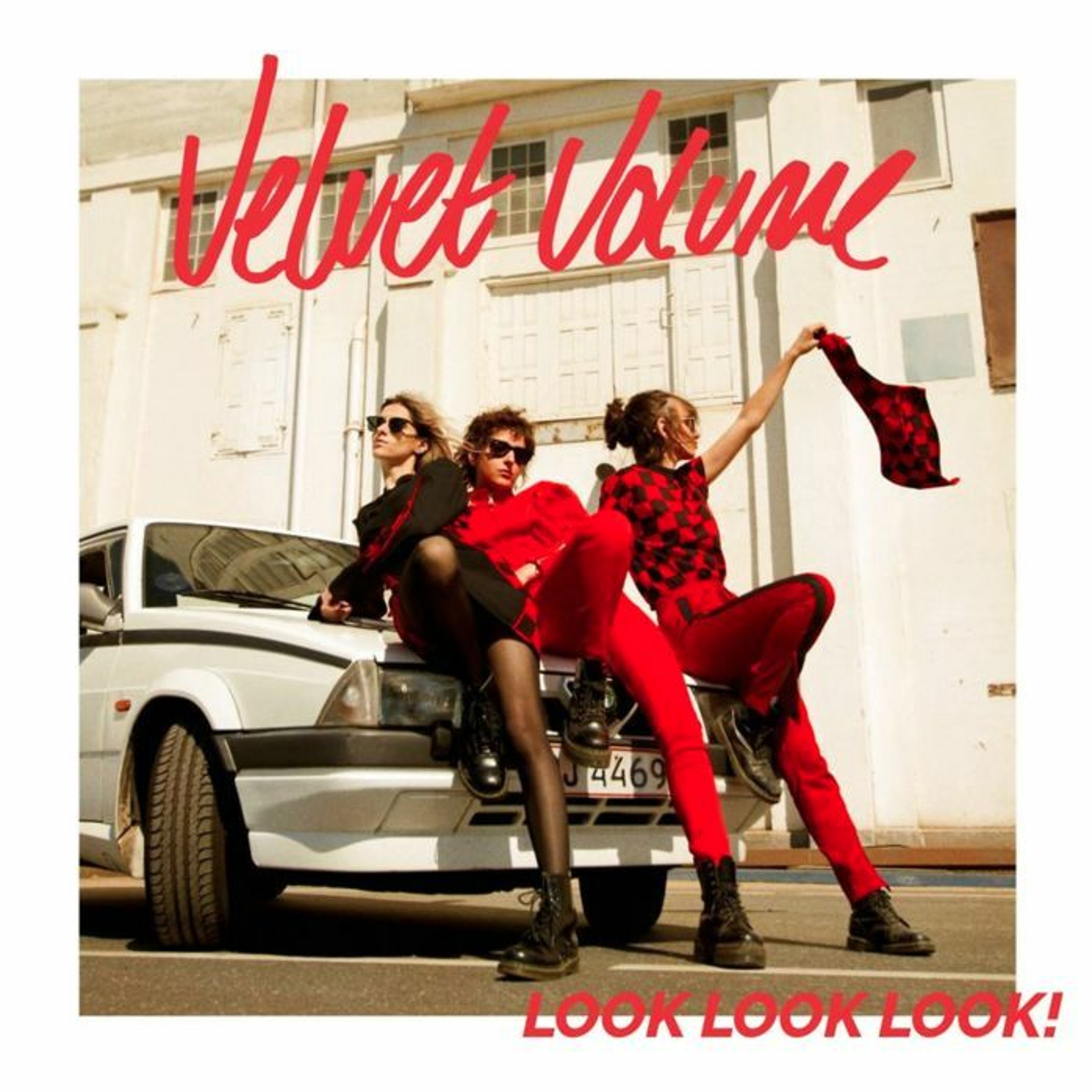 SOLO#11: Om Velvet Volume, hype og jagten på den gode sang