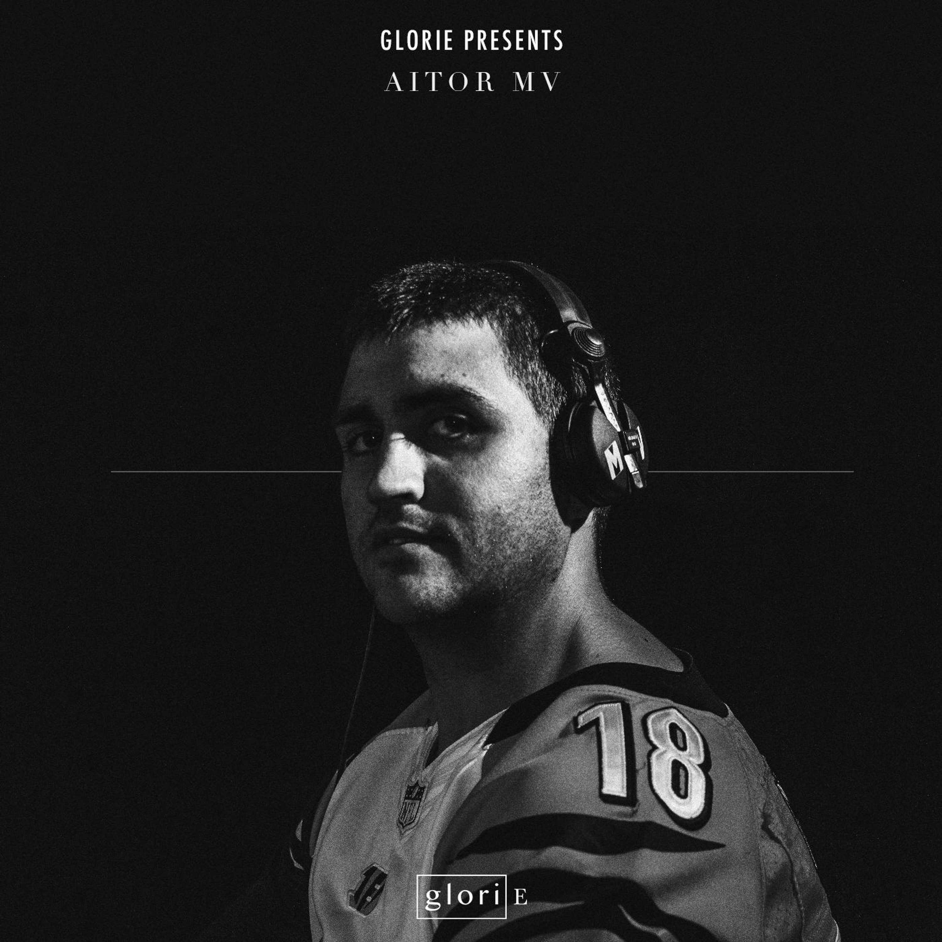 Glorie Presents