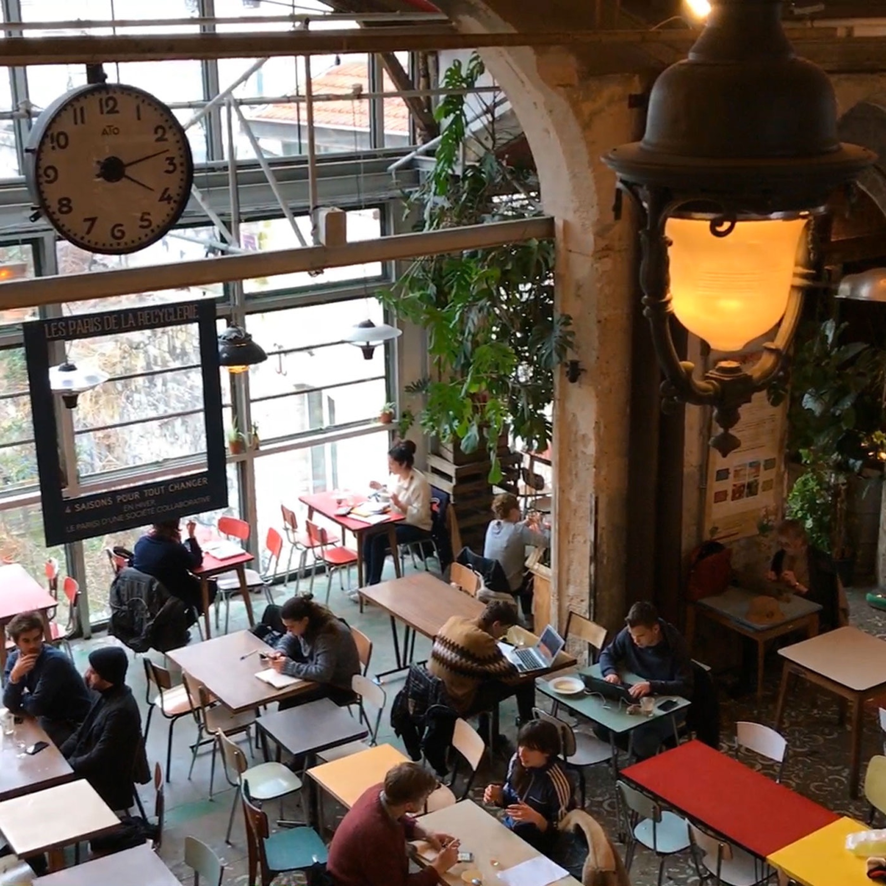 Barbès in and out