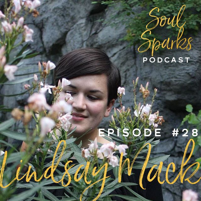 #28 Lindsay Mack on tarot, astrology, and healing