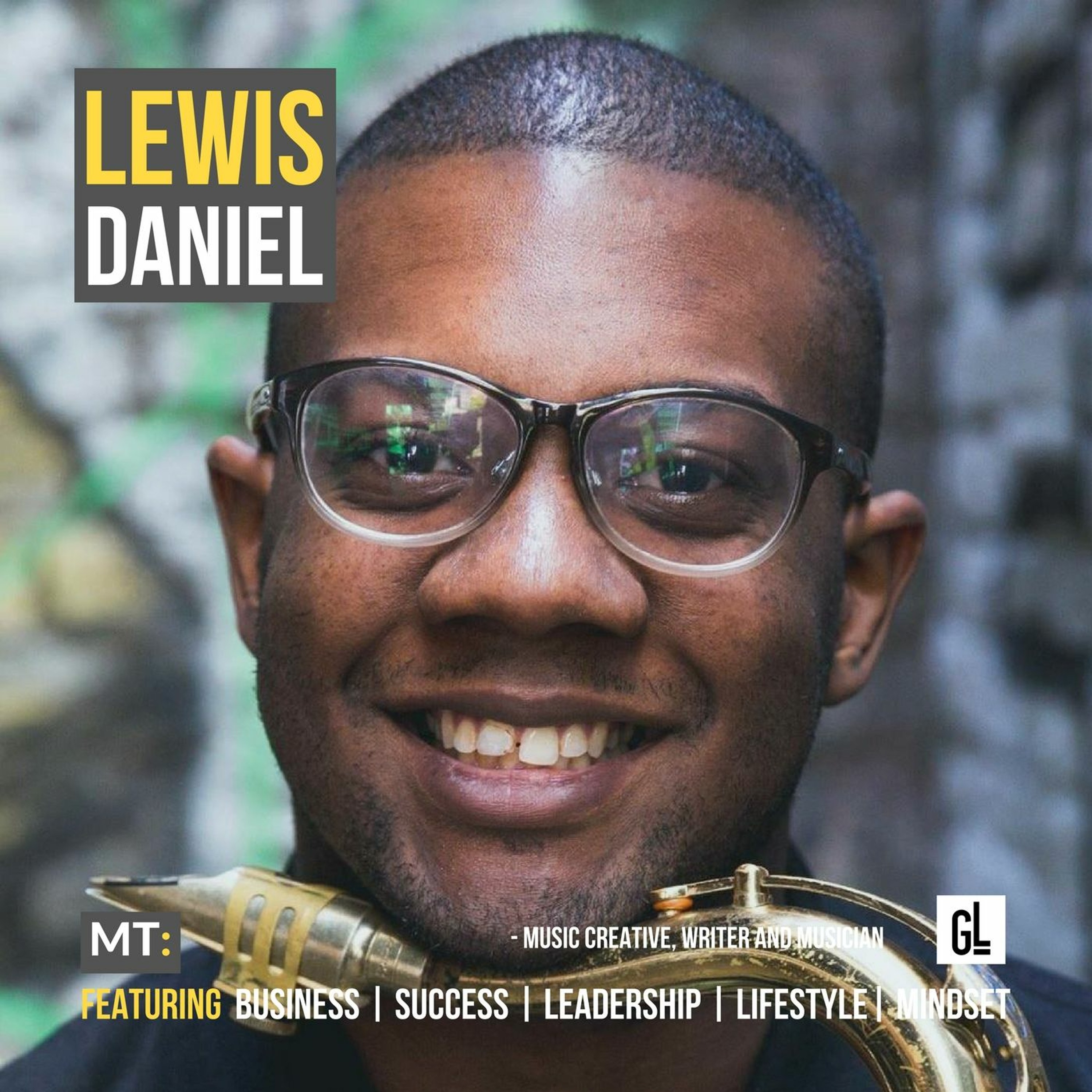 EP11 - How A Full - Time Saxophonist Creatively Left The Rat Race!