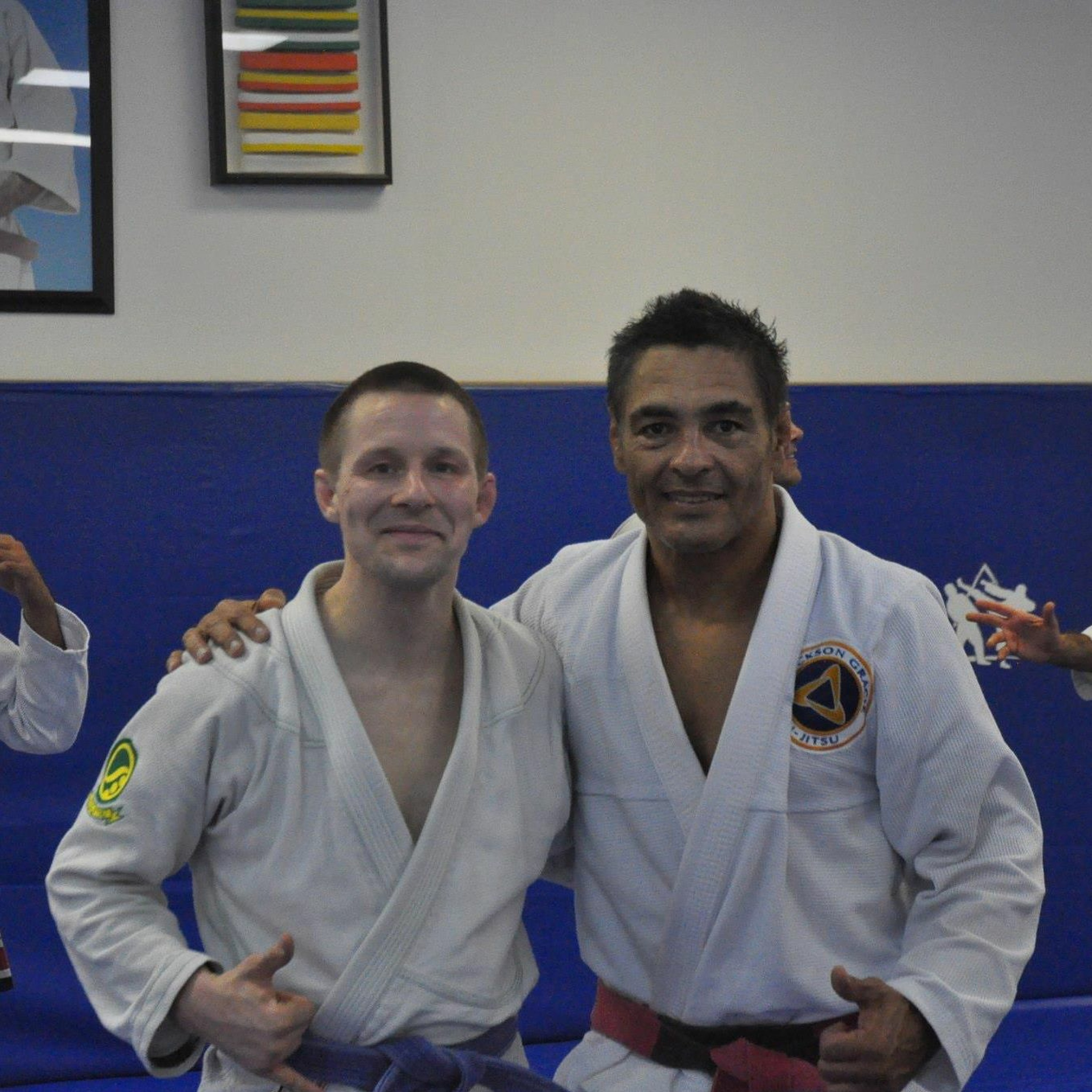 Dirty White Belt Radio