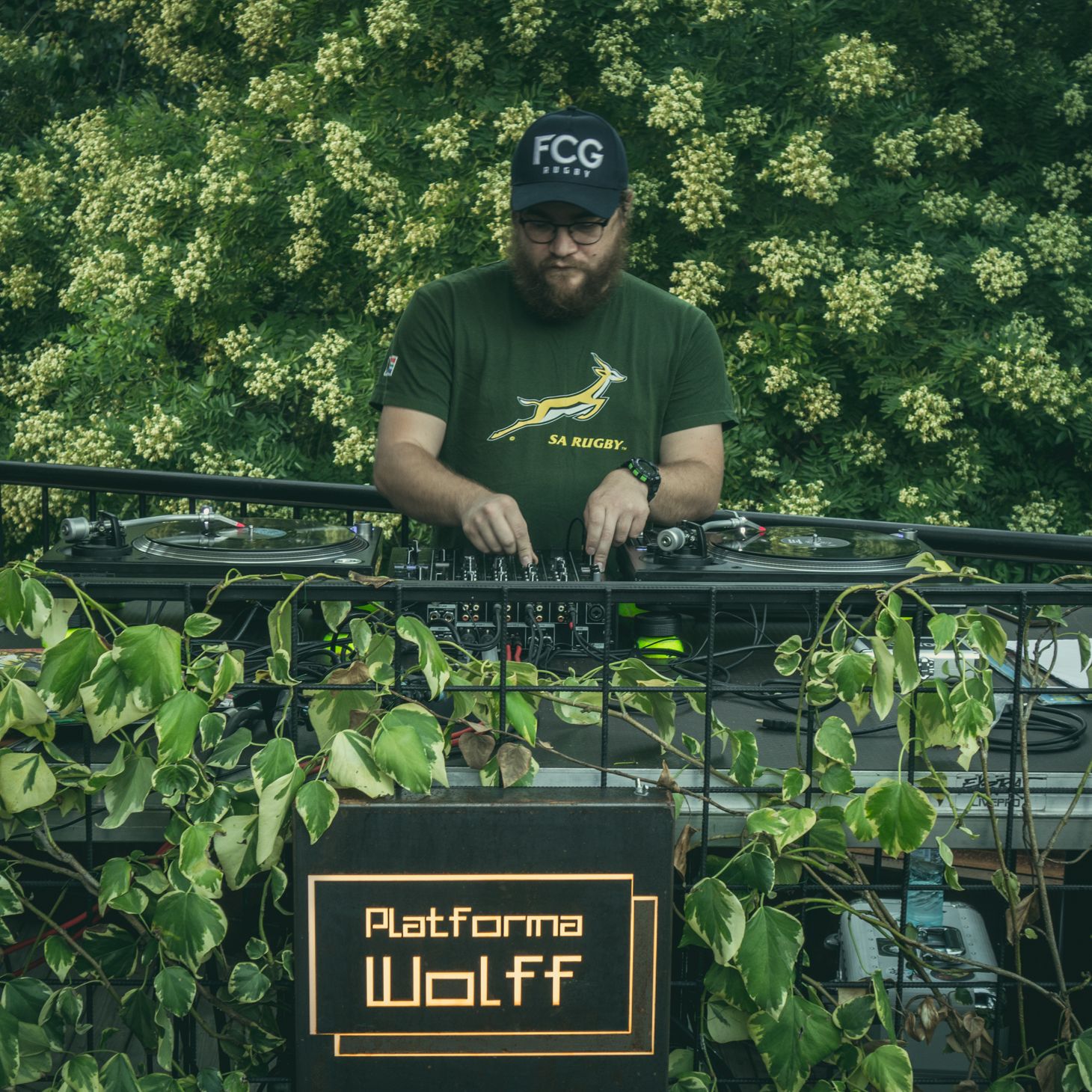 Social Sundays 008: Ursu Dub