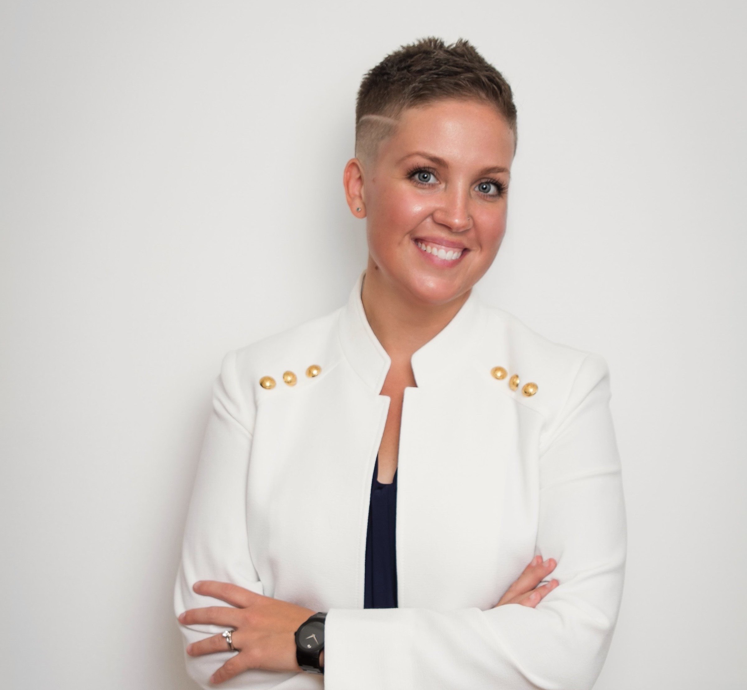 EP 206 - How to Build a Pet Care Business Empire with Courtney DeDi