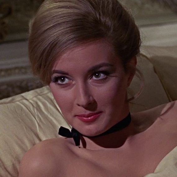 Episode 34: Where Did It All Began, Mr. Bond?