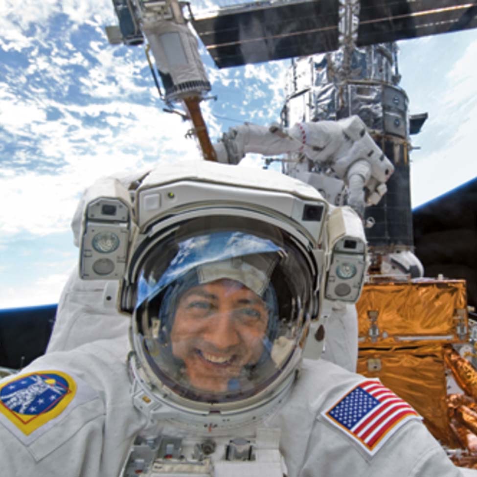 Deep Space, with Mike Massimino & Matt O’Dowd Deep Space, with Mike Massimino & Matt O’Dowd