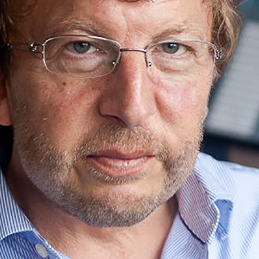 Carleton Journalism Prof. Dwayne Winseck on the Growth of the Network Media Economy in Canada Carleton Journalism Prof. Dwayne Winseck on the Growth of the Network Media Economy in Canada