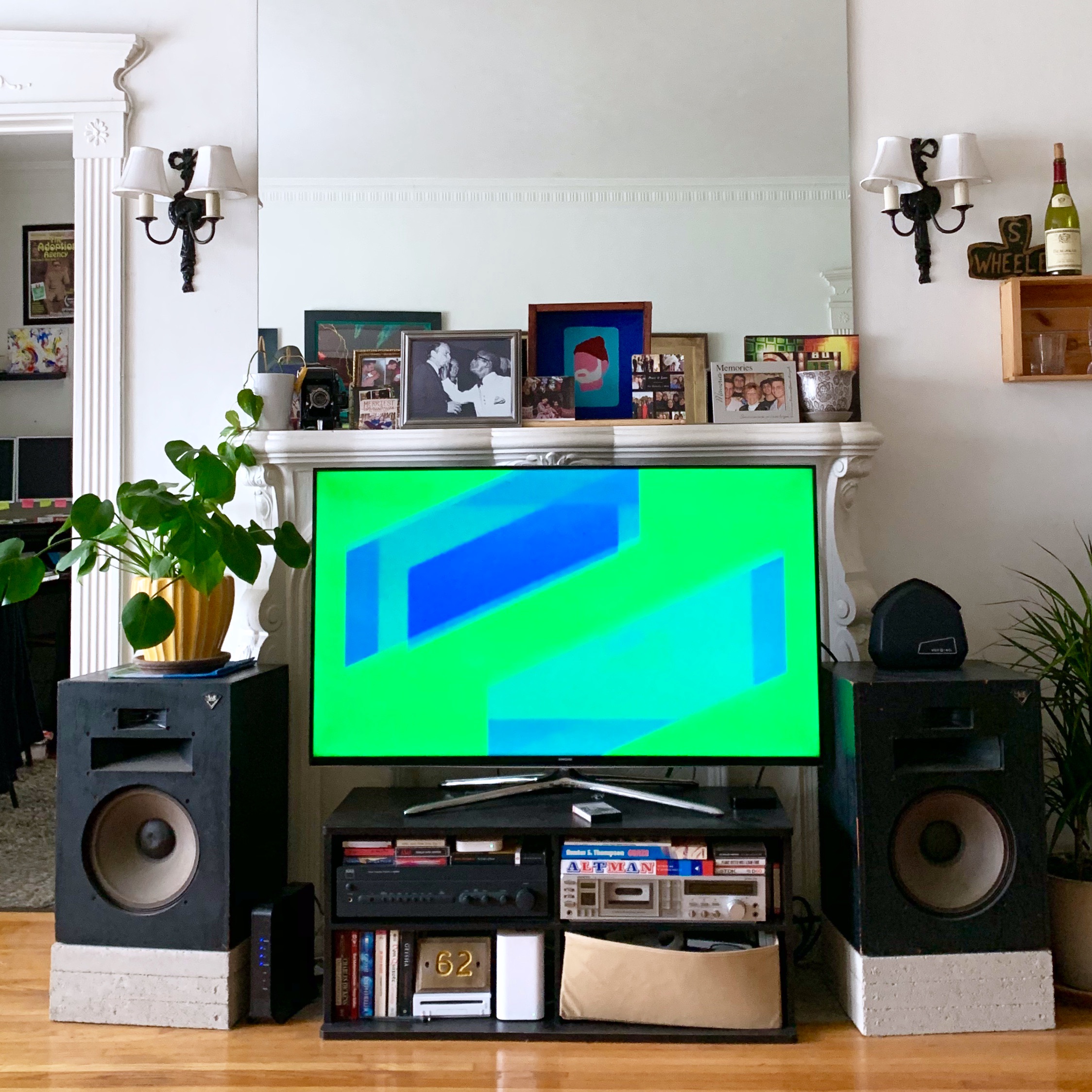 lupe's living room - episode 6