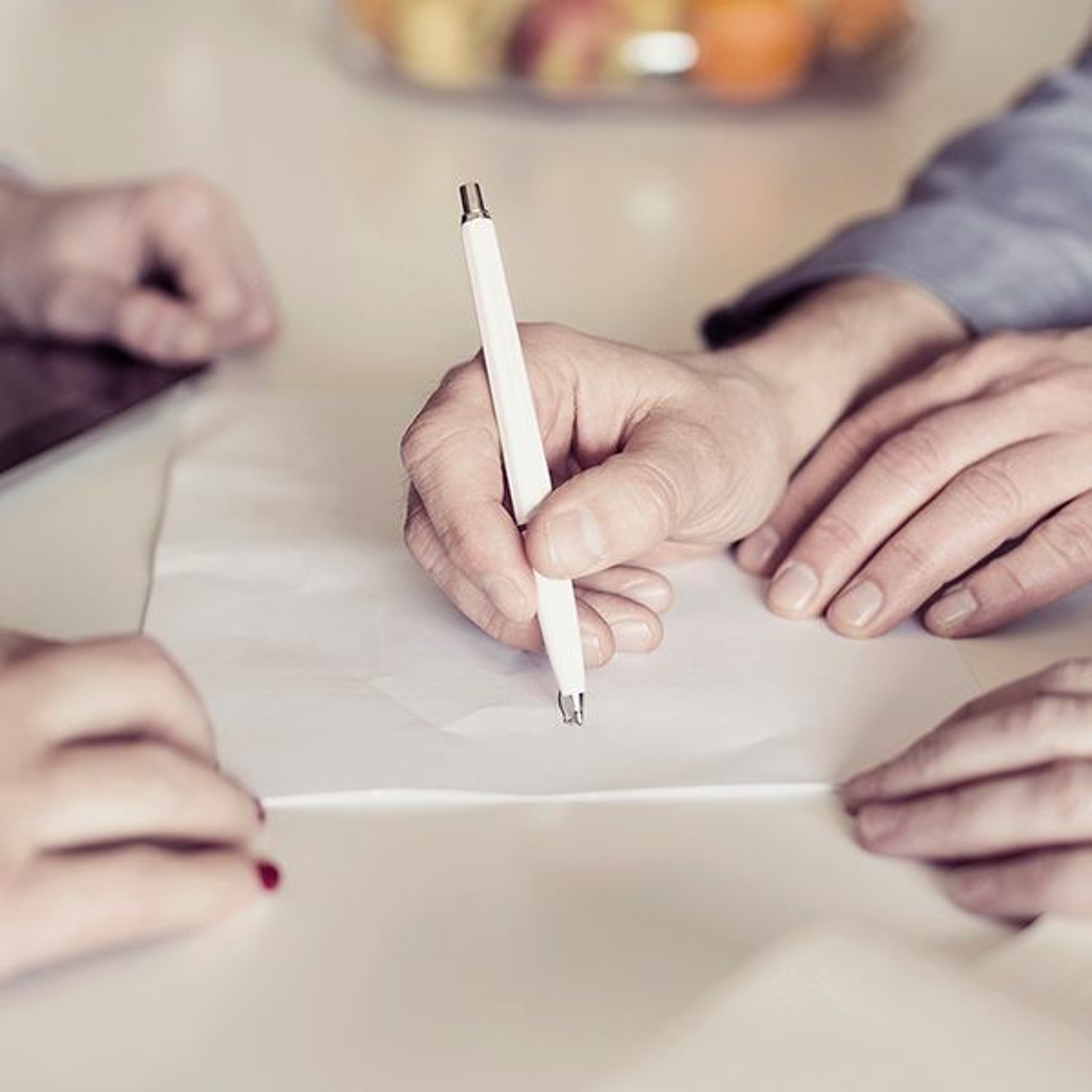 Familjens Jurist - Vi kan kärlek död och pengar