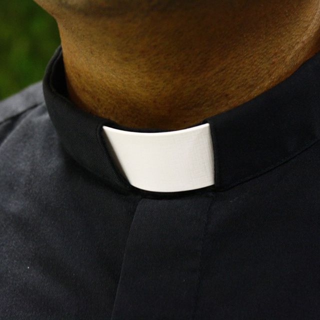 Episode 6216 - I was a Roman Catholic priest and then found Jesus - Stephen Bilson-Ogoe Episode 6216 - I was a Roman Catholic priest and then found Jesus - Stephen Bilson-Ogoe