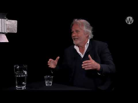 Japan; Keurig, netjes en braaf naar de afgrond. Harry starren en Martijn van Oorschot