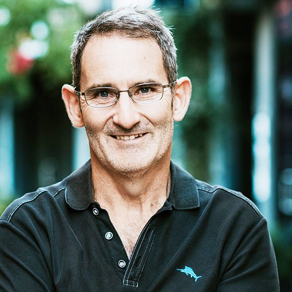 EPISODE 30 - INVESTING IN PEOPLE WITH STEVE BAXTER
