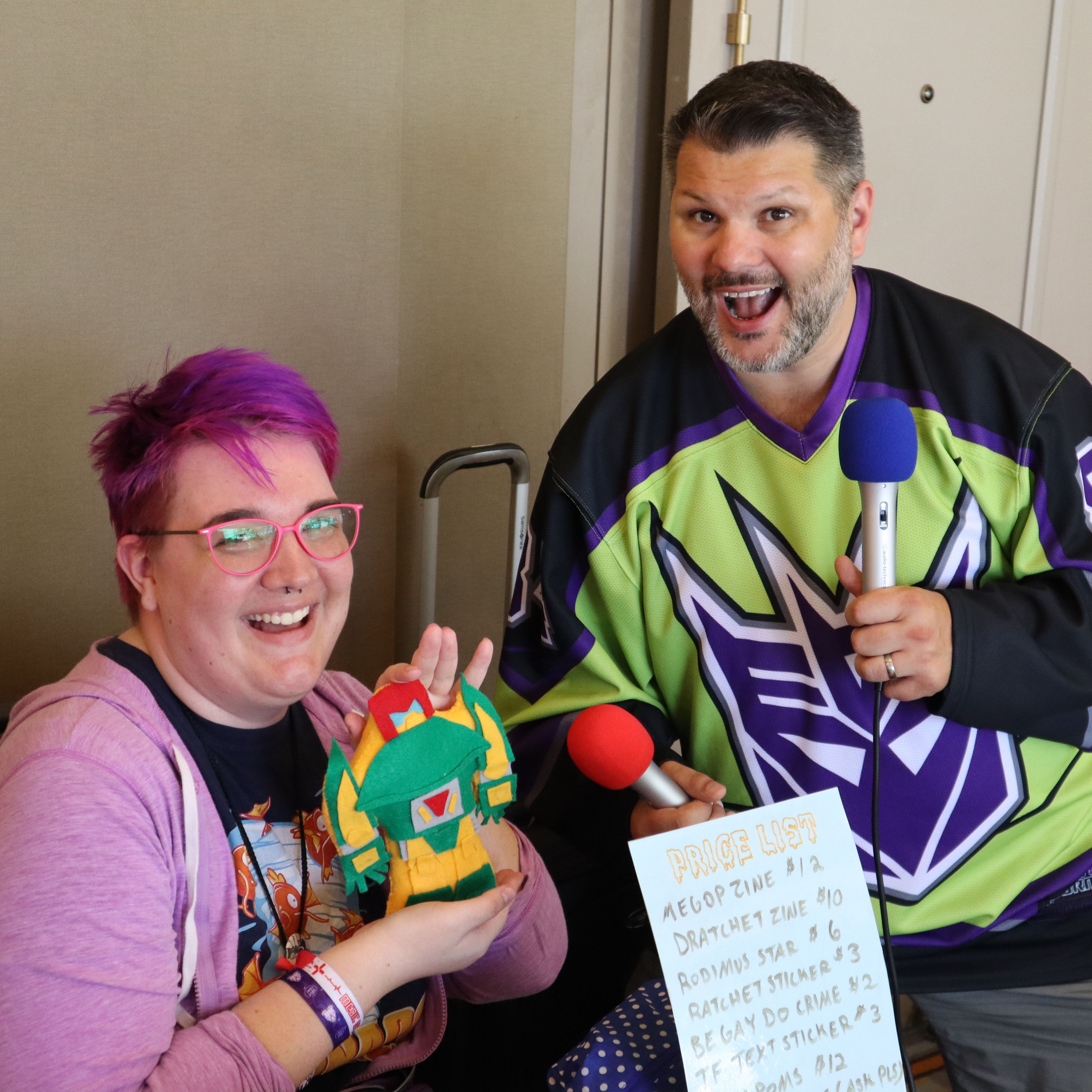 Episode 230: TFCon Toronto 2019 Artist Alley Interviews