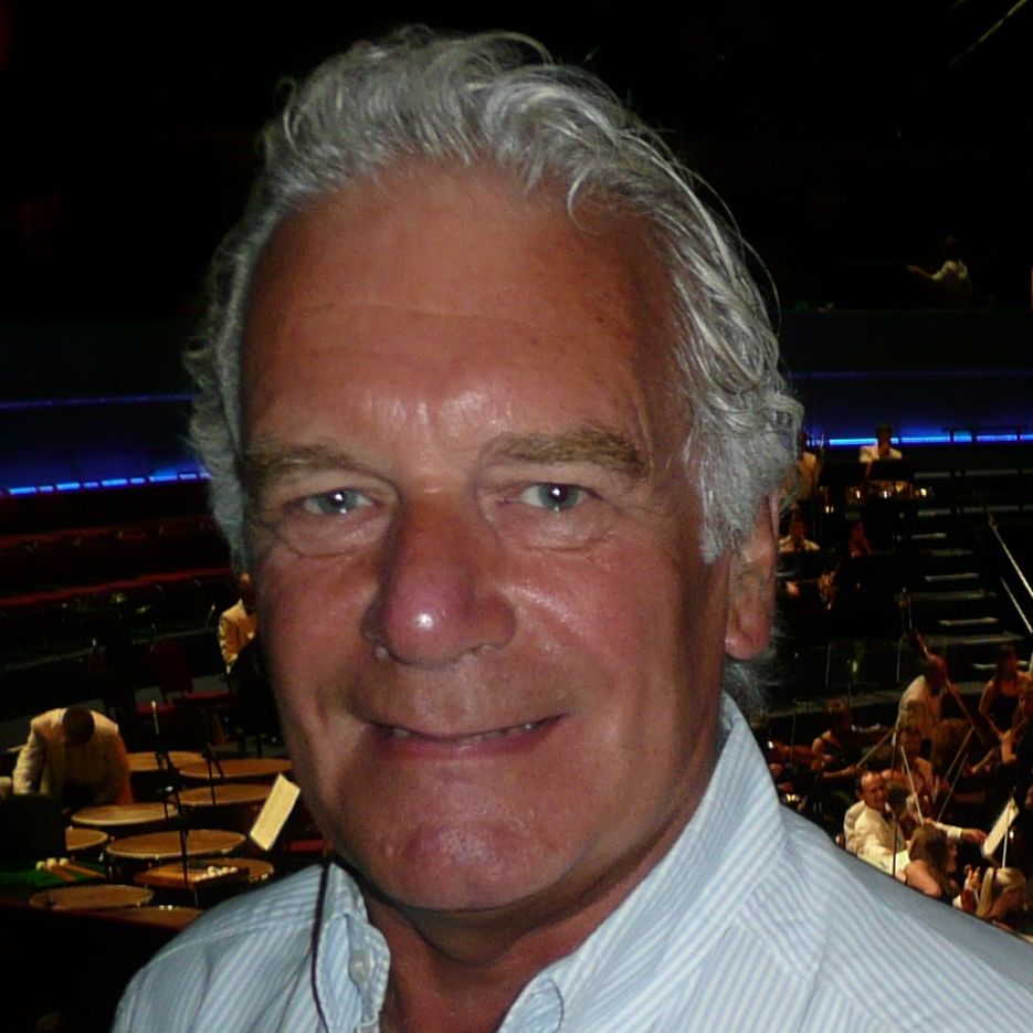 Episode 24 – Former Travel Weekly editor, Jeff Mills
