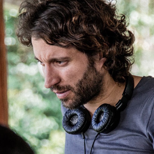 Four Quadrant - Alejandro Landes on Monos
