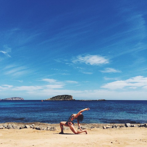 Sweet, simple but strong flow at Falmouth Yoga Space