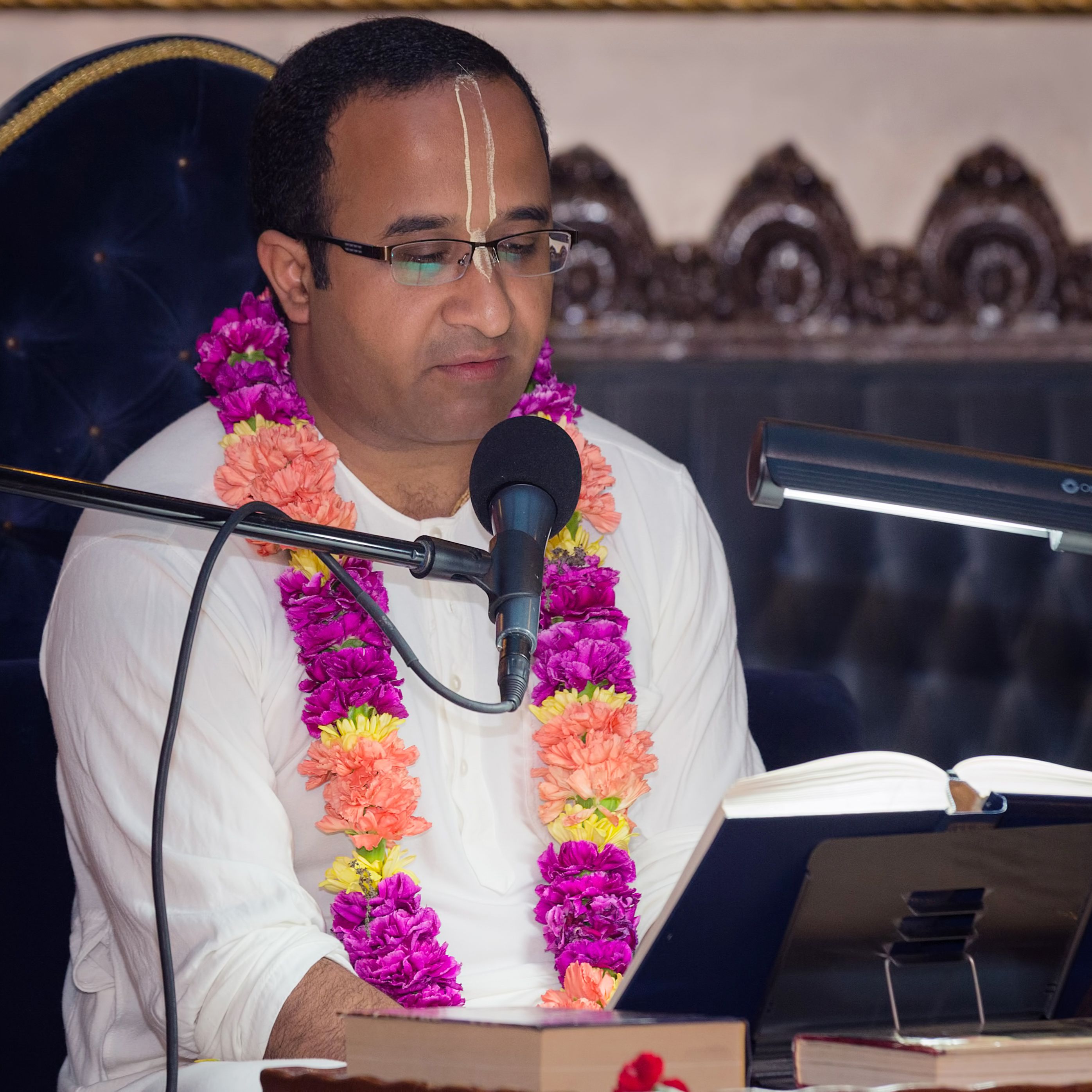 HG Prema Caru Prabhu / ŚB 1.2.28-29