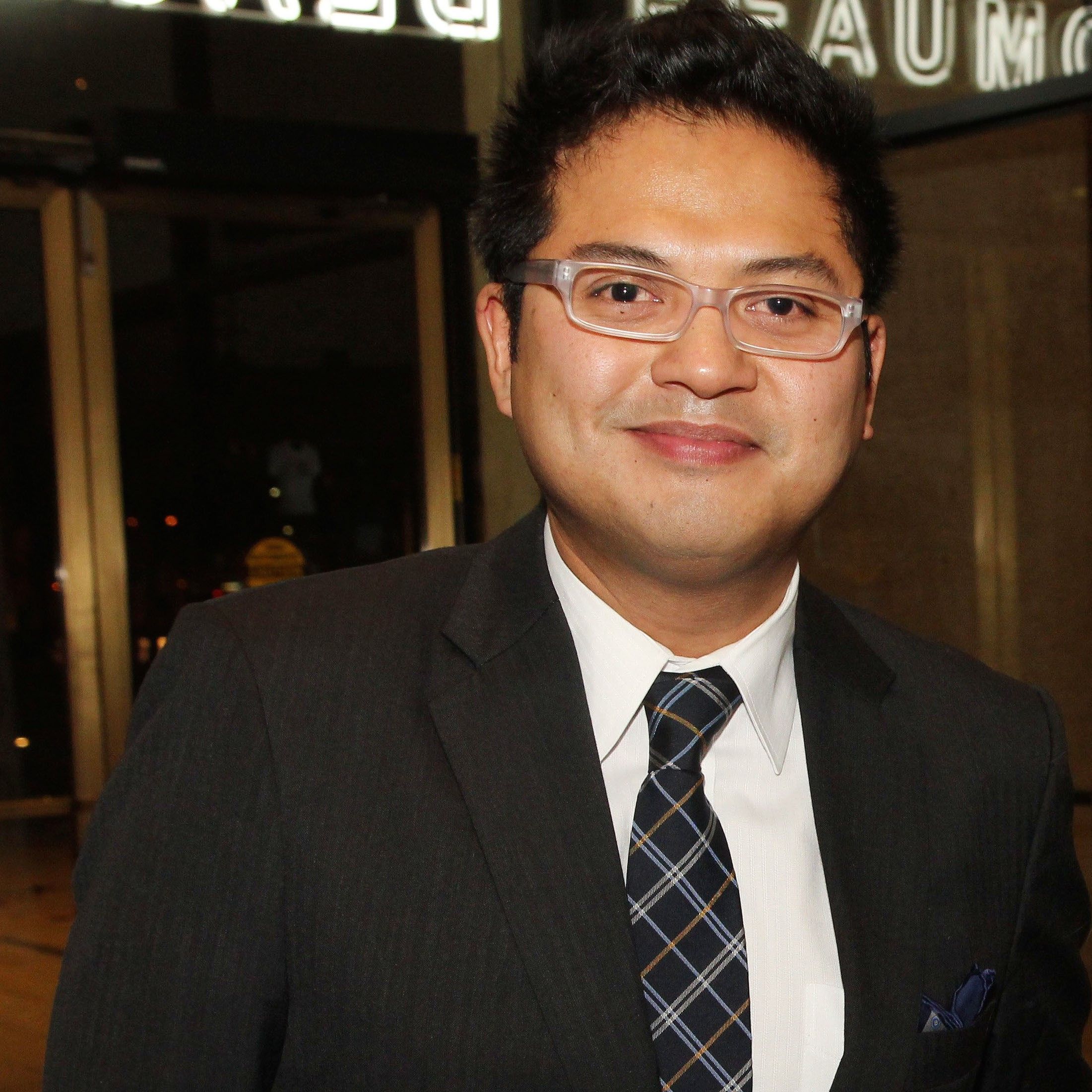Poor Yella Rednecks: Director Victor Malana Maog