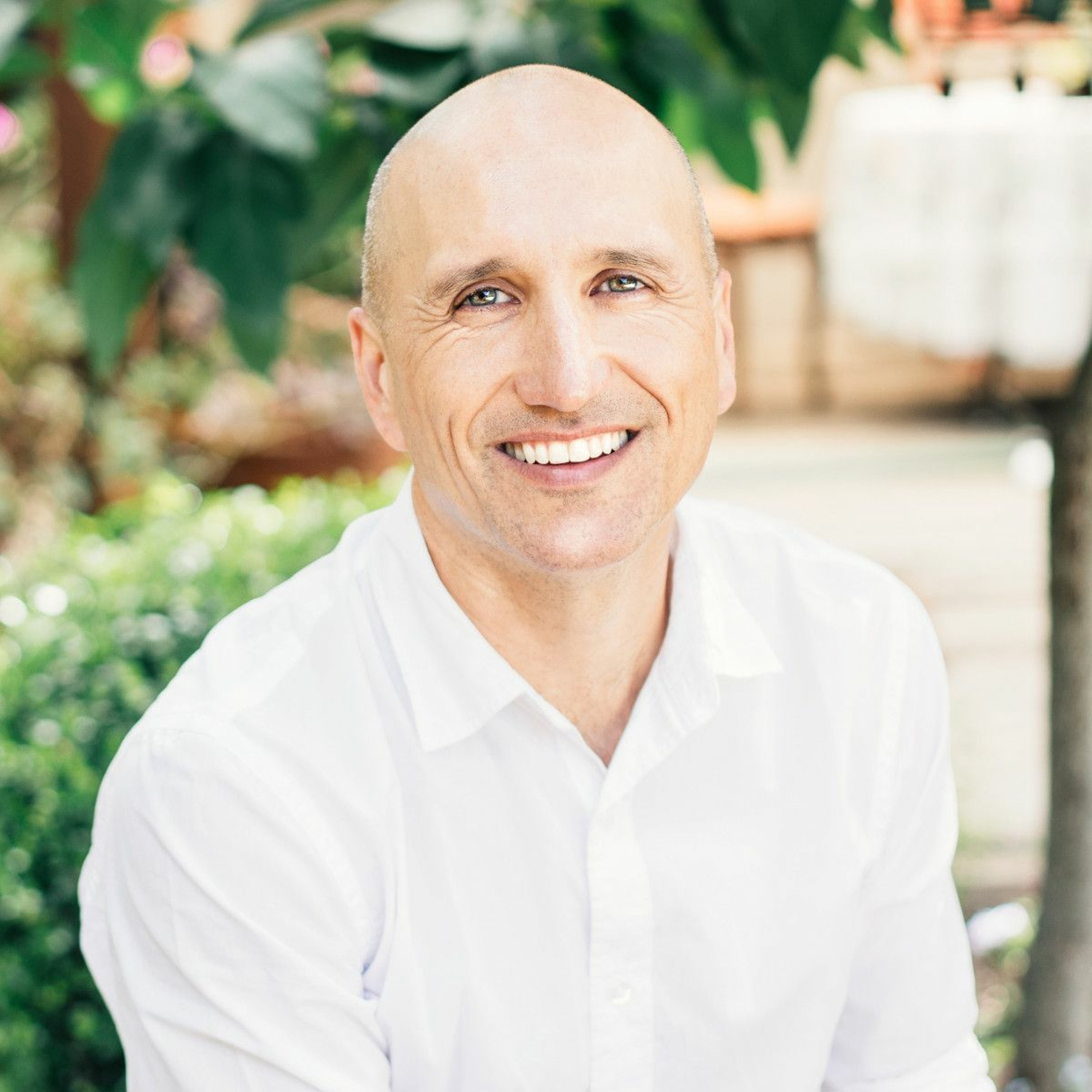 Global Nomad on Getting the Travel Bug - Francis Tapon - United Planet Radio Ep. 30