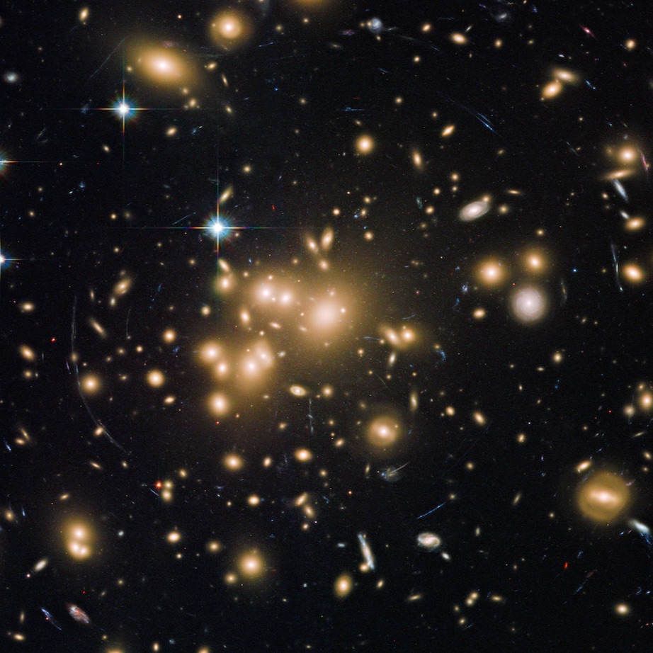 028 - A tale of galactic cannibalism