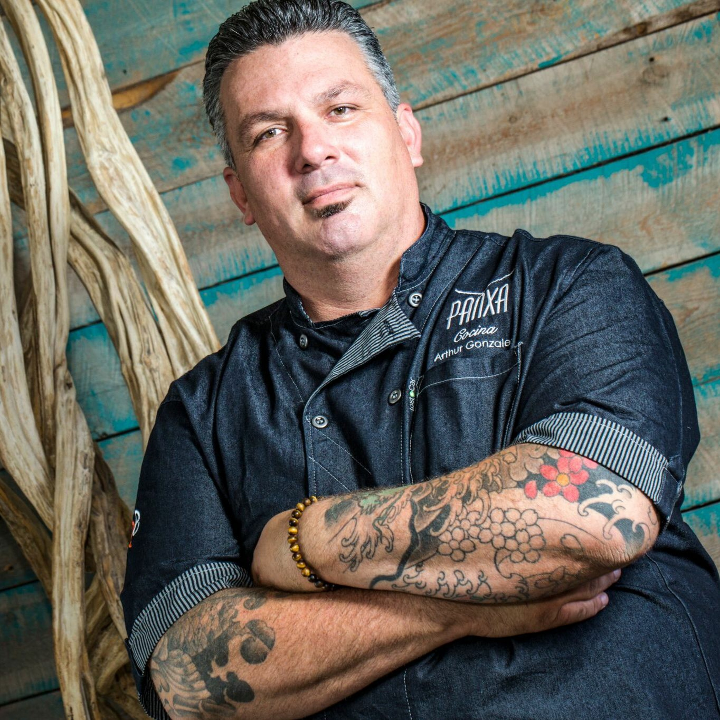 Ep. 21: The beauty & pain of being a restaurant industry vet w/ Chef Arthur Gonzalez of Panxa