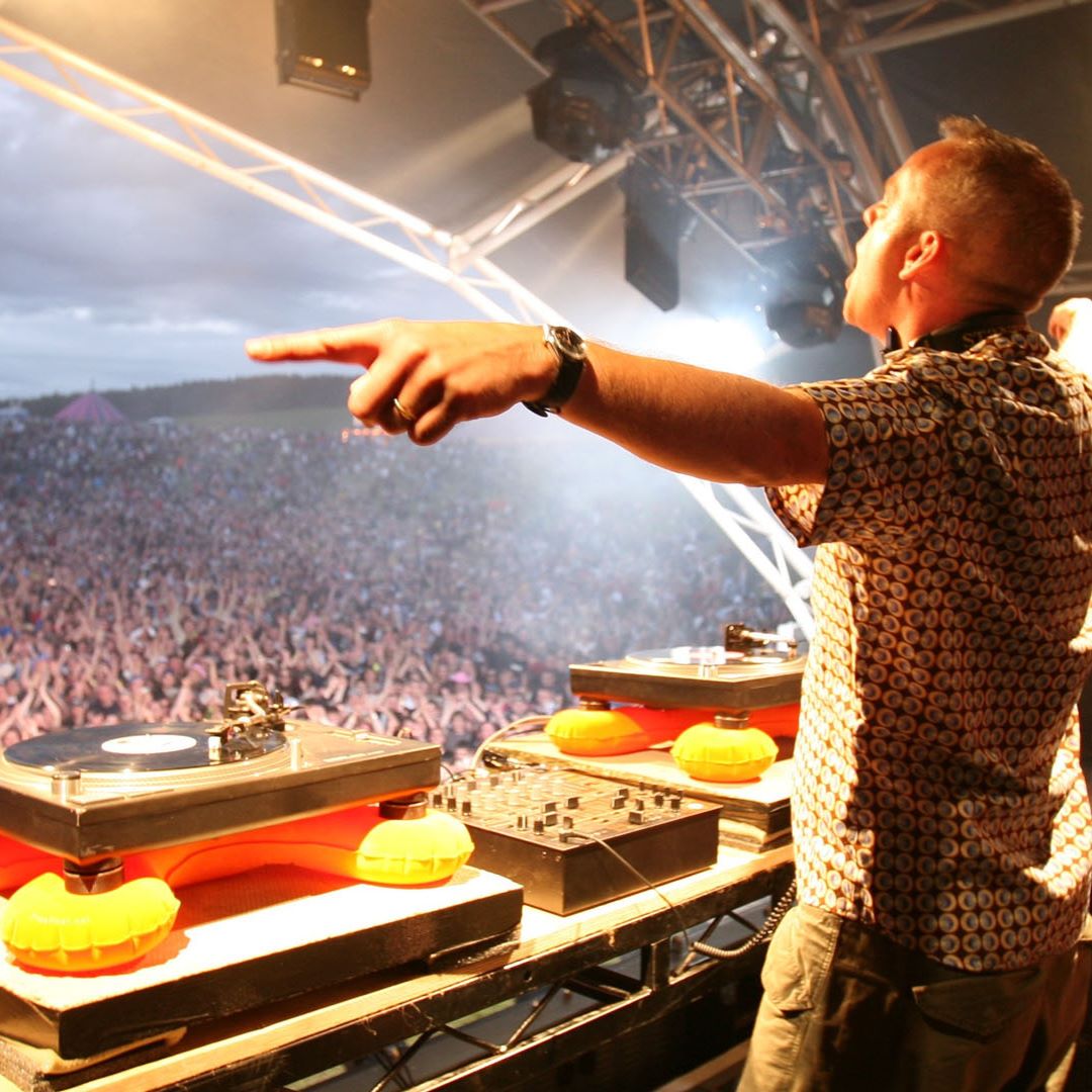 Upoutávka Fatboy Slim - set v pirátském vysílání