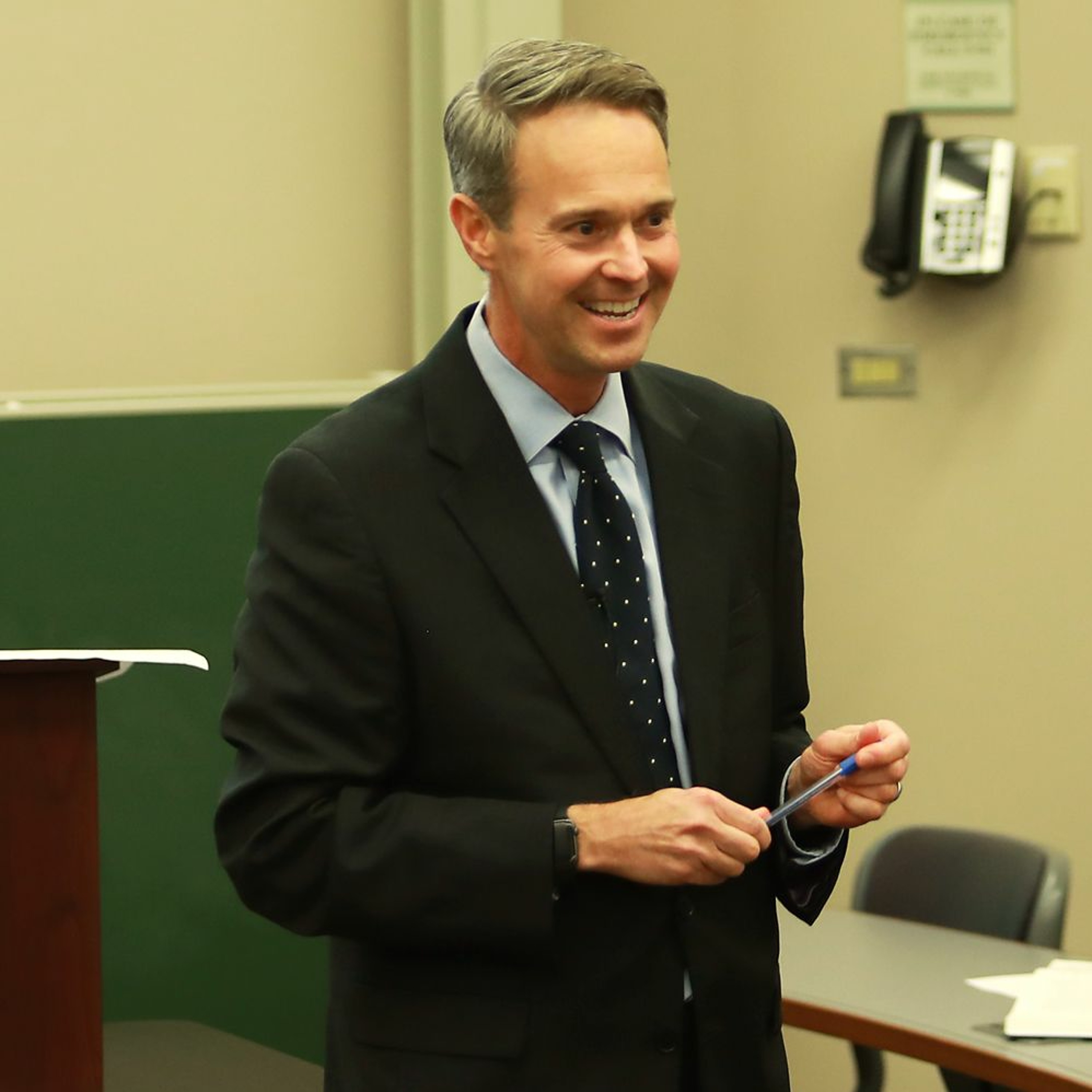 Inside the Classroom: Contracts With Professor George Geis