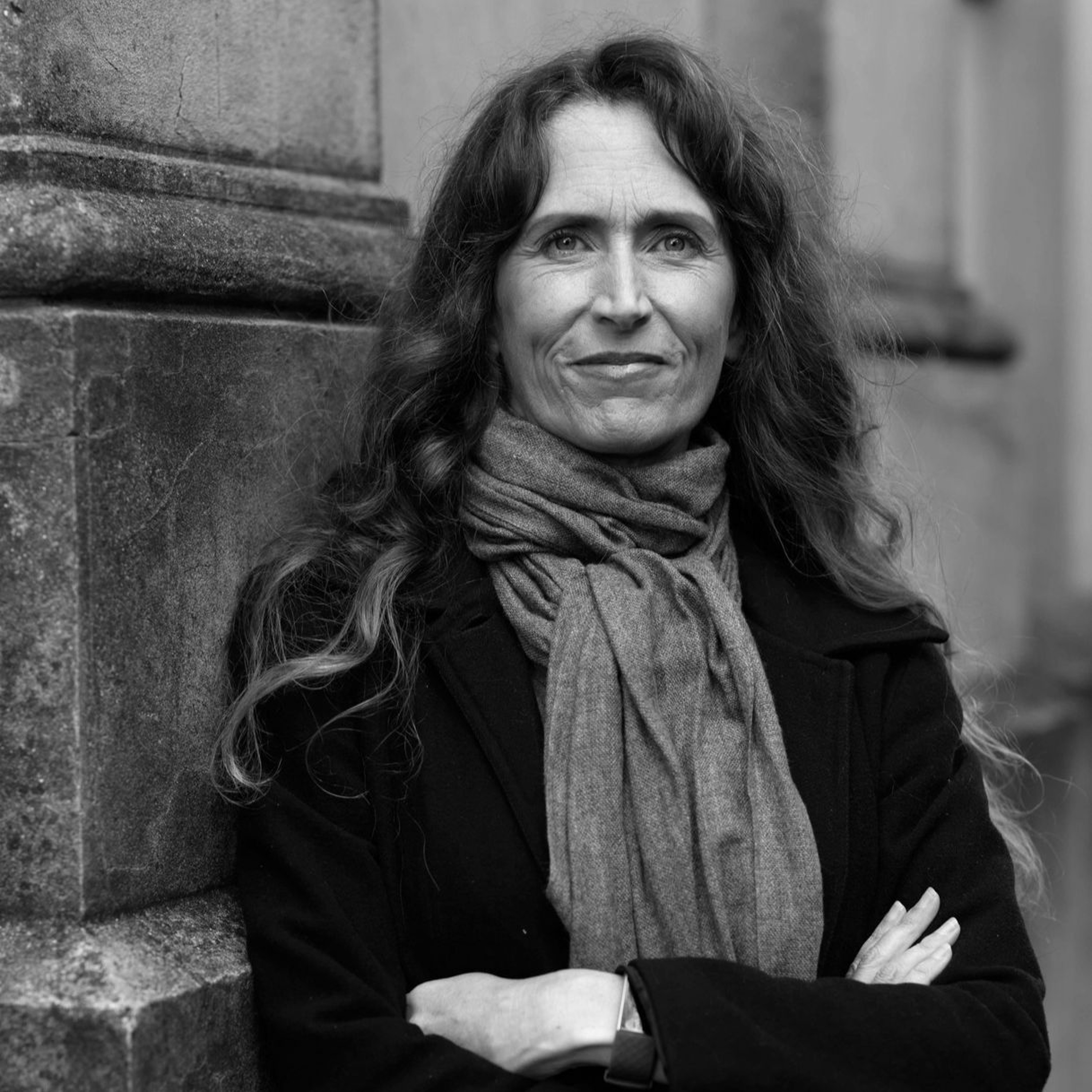 Rose Carlyle on exciting twists and evil twins