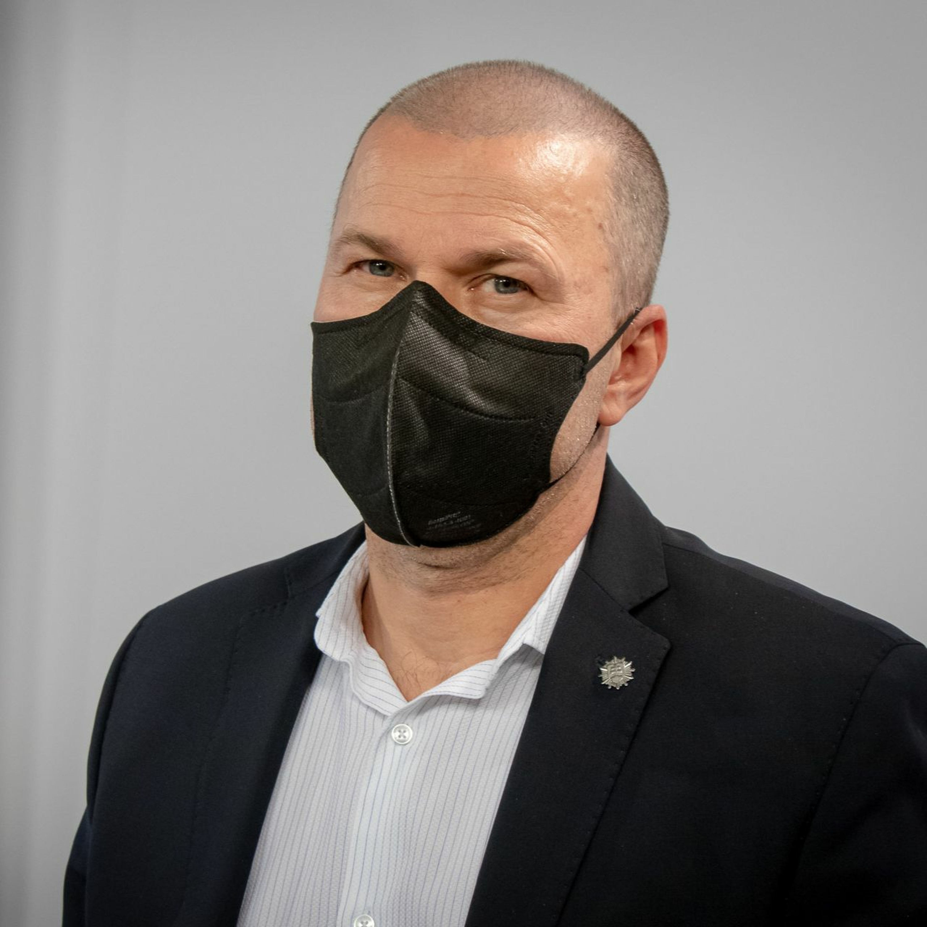 Policajný šéf Peter Kovařík: Netrasiem sa za funkciou, som statočný človek