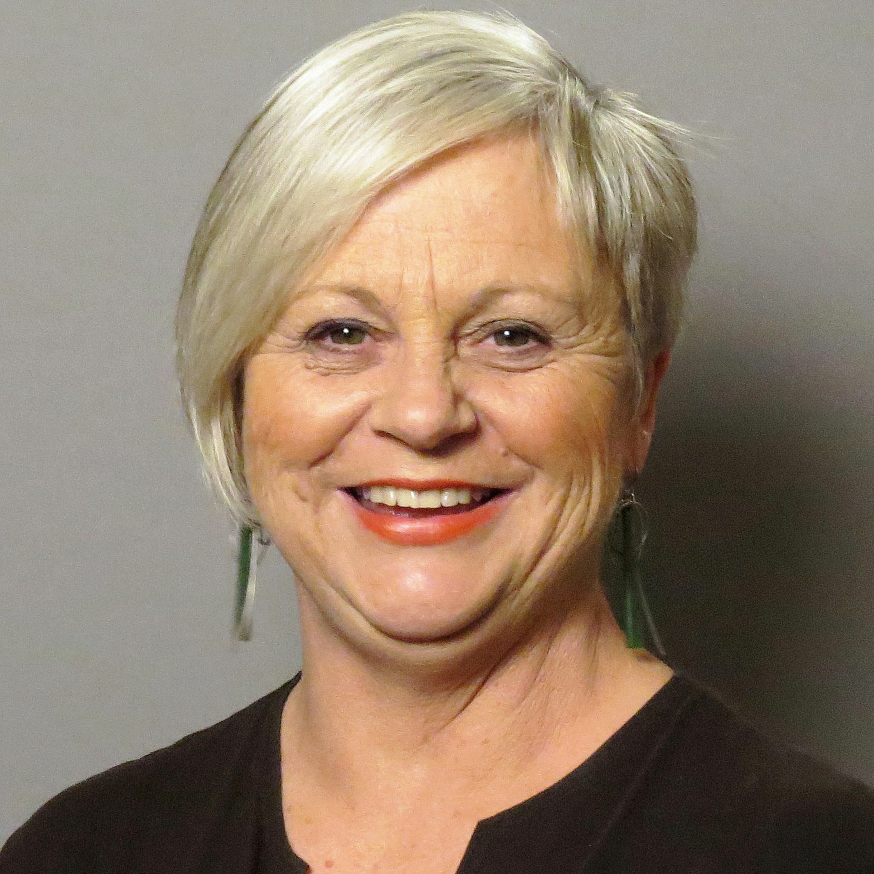 EPISODE 56 - EMPOWERING WOMEN WITH SANDY VENN-BROWN