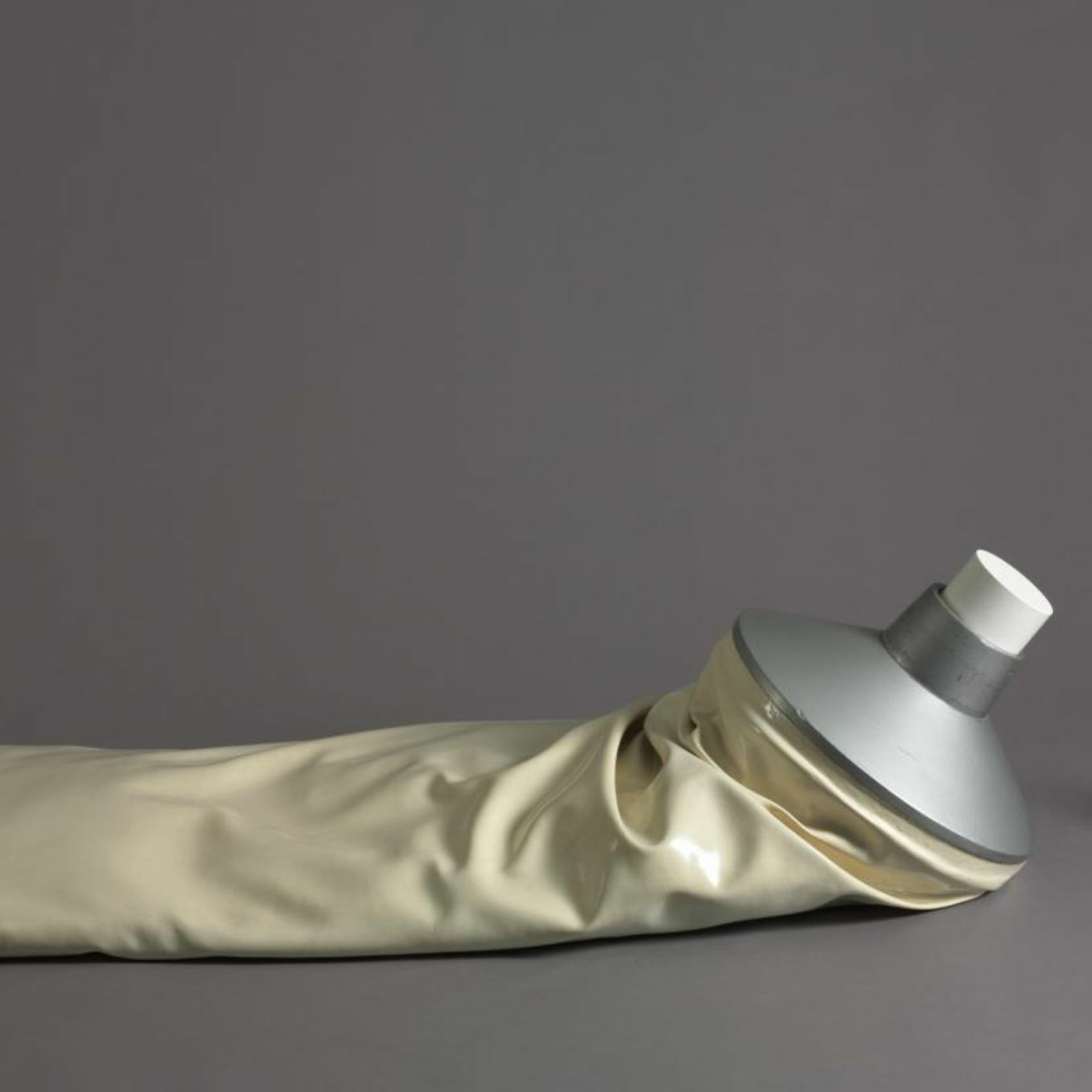 Ep. 49 - Claes Oldenburg's "Giant Toothpaste Tube" (1964)