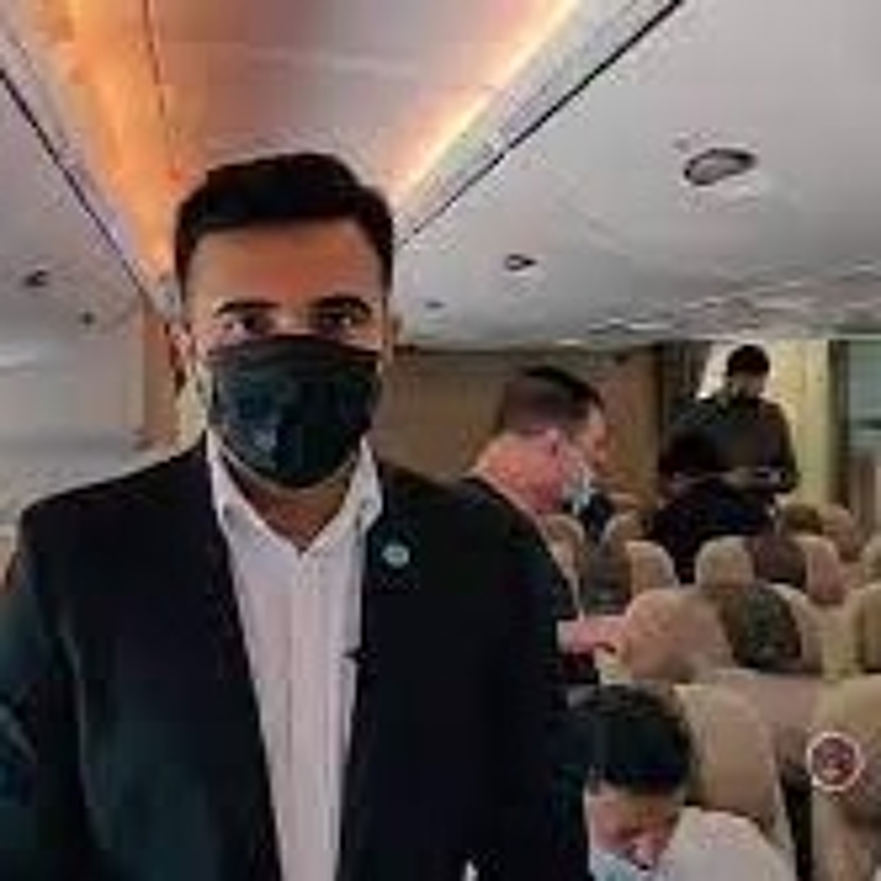 Abdul Karim Goes on a Fully Vaccinated Special Flight in UAE Skies (11.04.21)