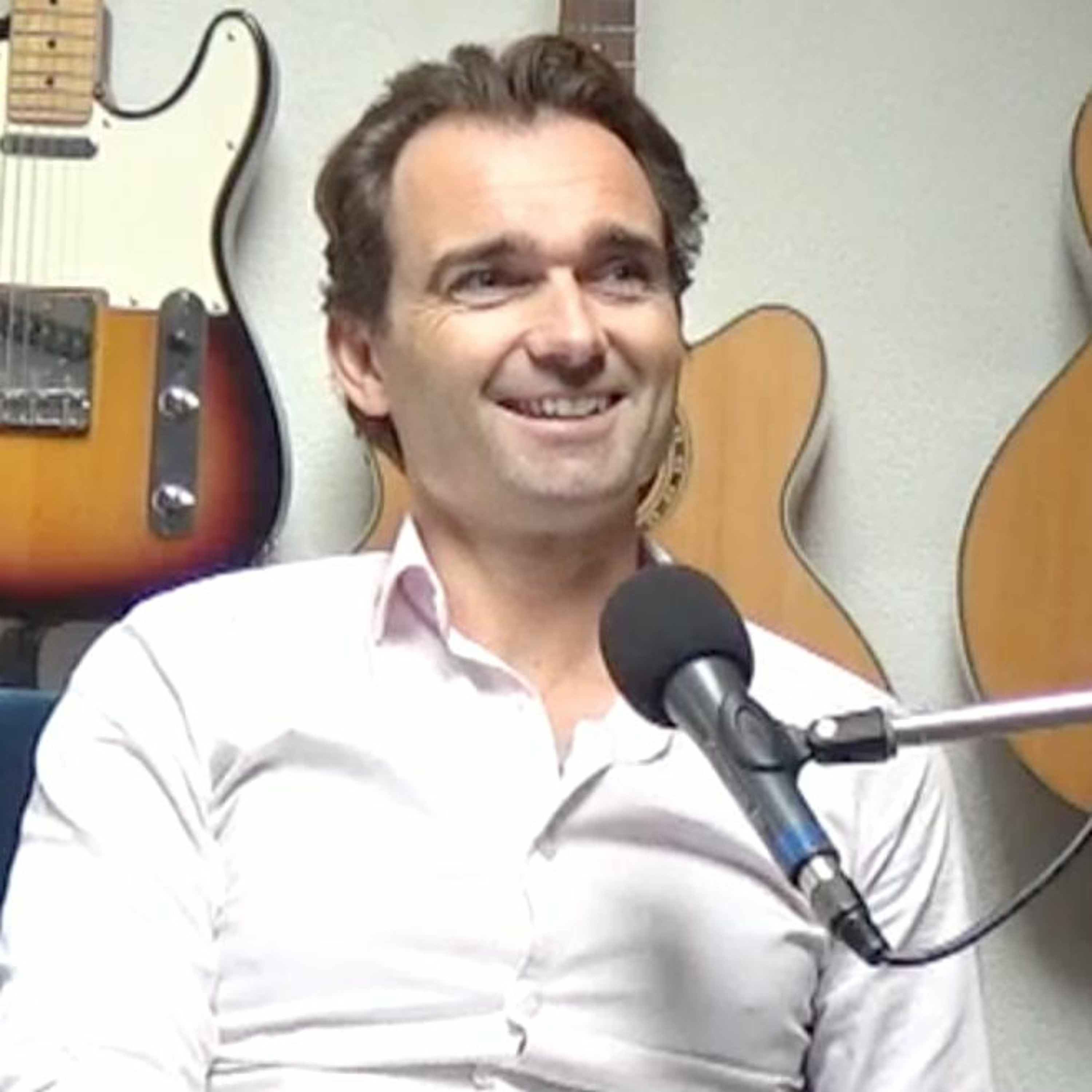 En nu eerlijk! 009 met Paul van Dam over vrijheid van denken en handelen