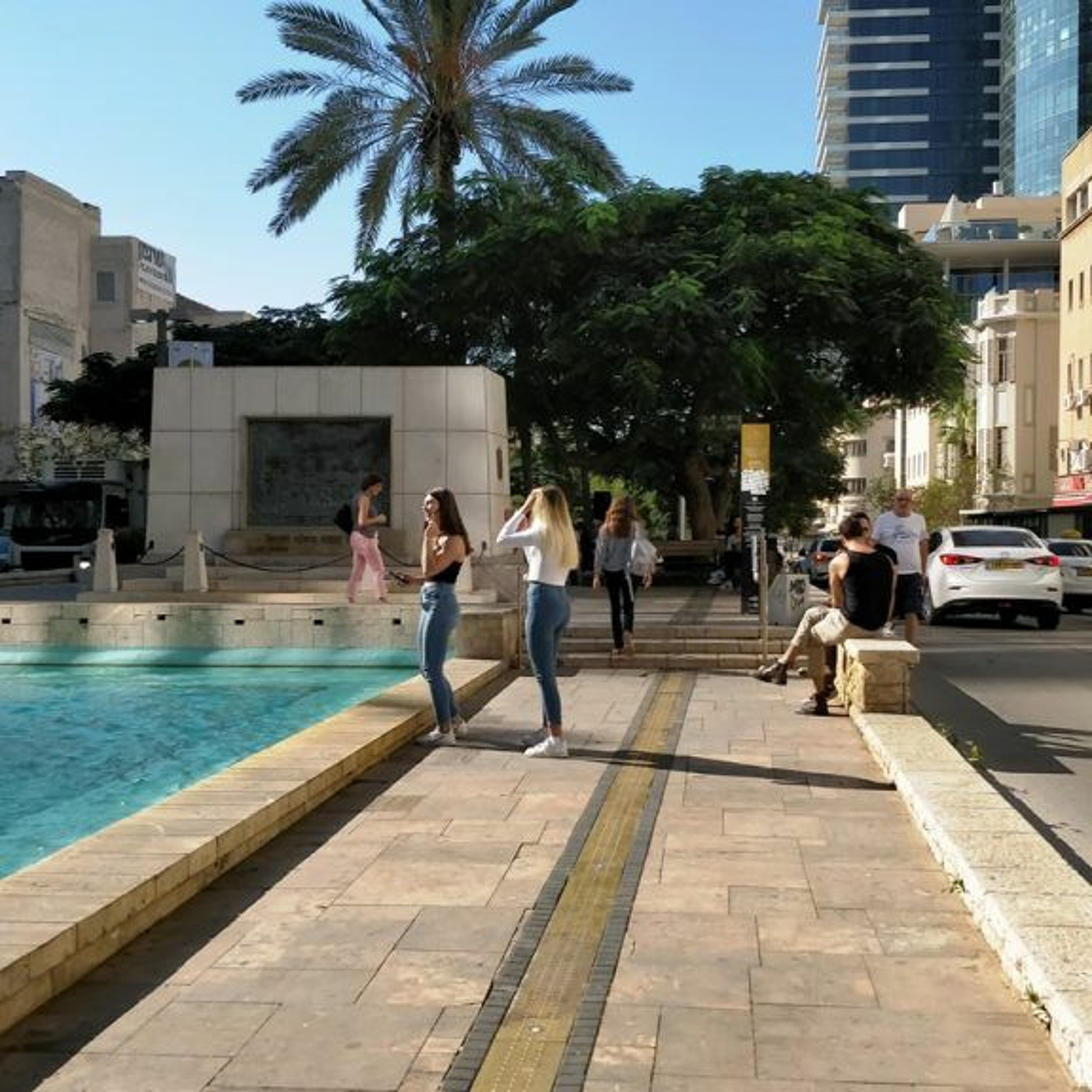 תל אביב היסטוריה של התחדשות | שדרות רוטשילד